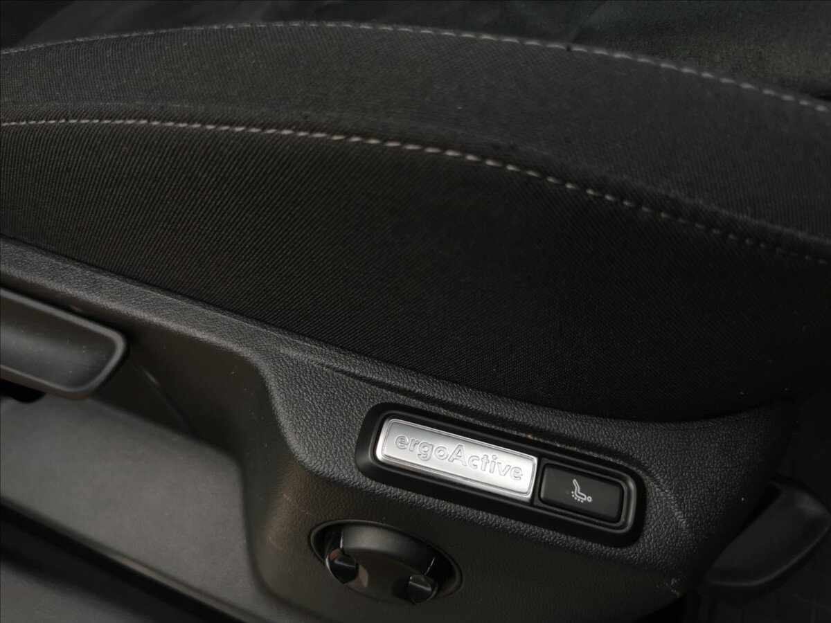 Volkswagen Tiguan SUV 2,0 l 140 kw