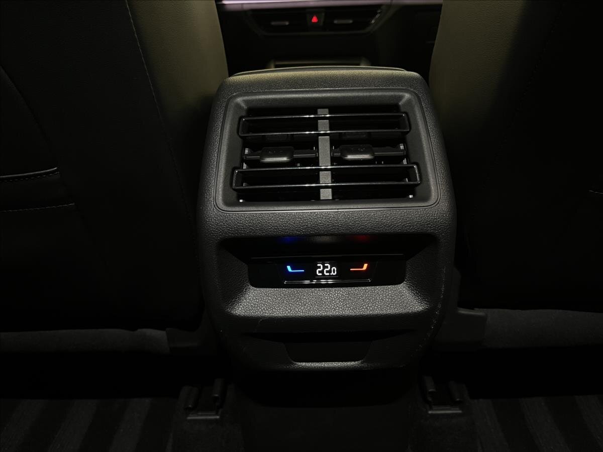 Volkswagen Tiguan SUV 1,5 l 96 kw