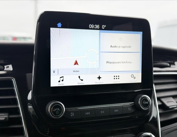 Ford Tourneo Custom 25