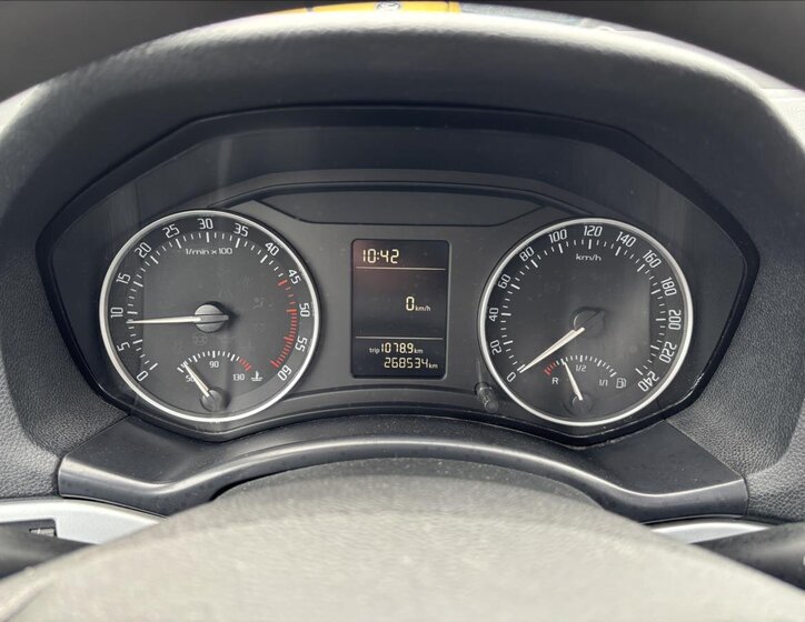 Škoda Octavia Sedan / Limuzína 1,9 l 77 kw