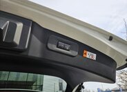 Lexus NX 350h SUV / Terénní 2,5 l 147 kw