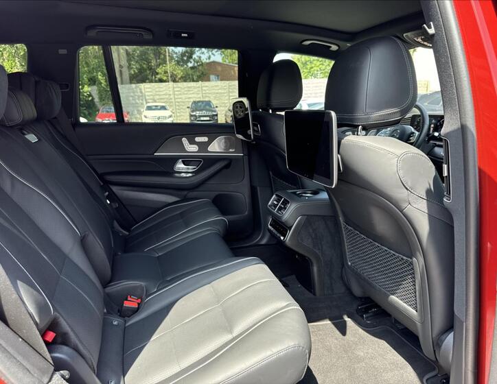 Mercedes-Benz GLS 15