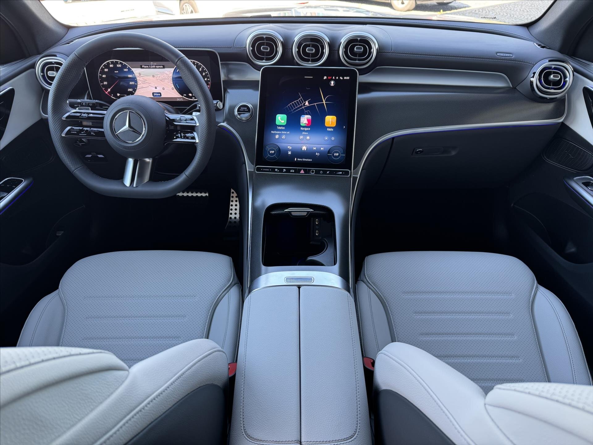 Mercedes-Benz GLC SUV / Terénní 2,0 l 245 kw