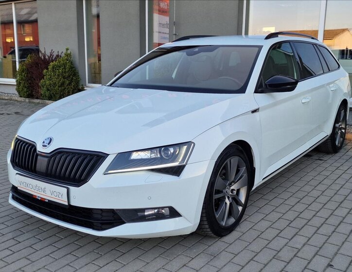 Škoda Superb Kombi 2,0 l 140 kw