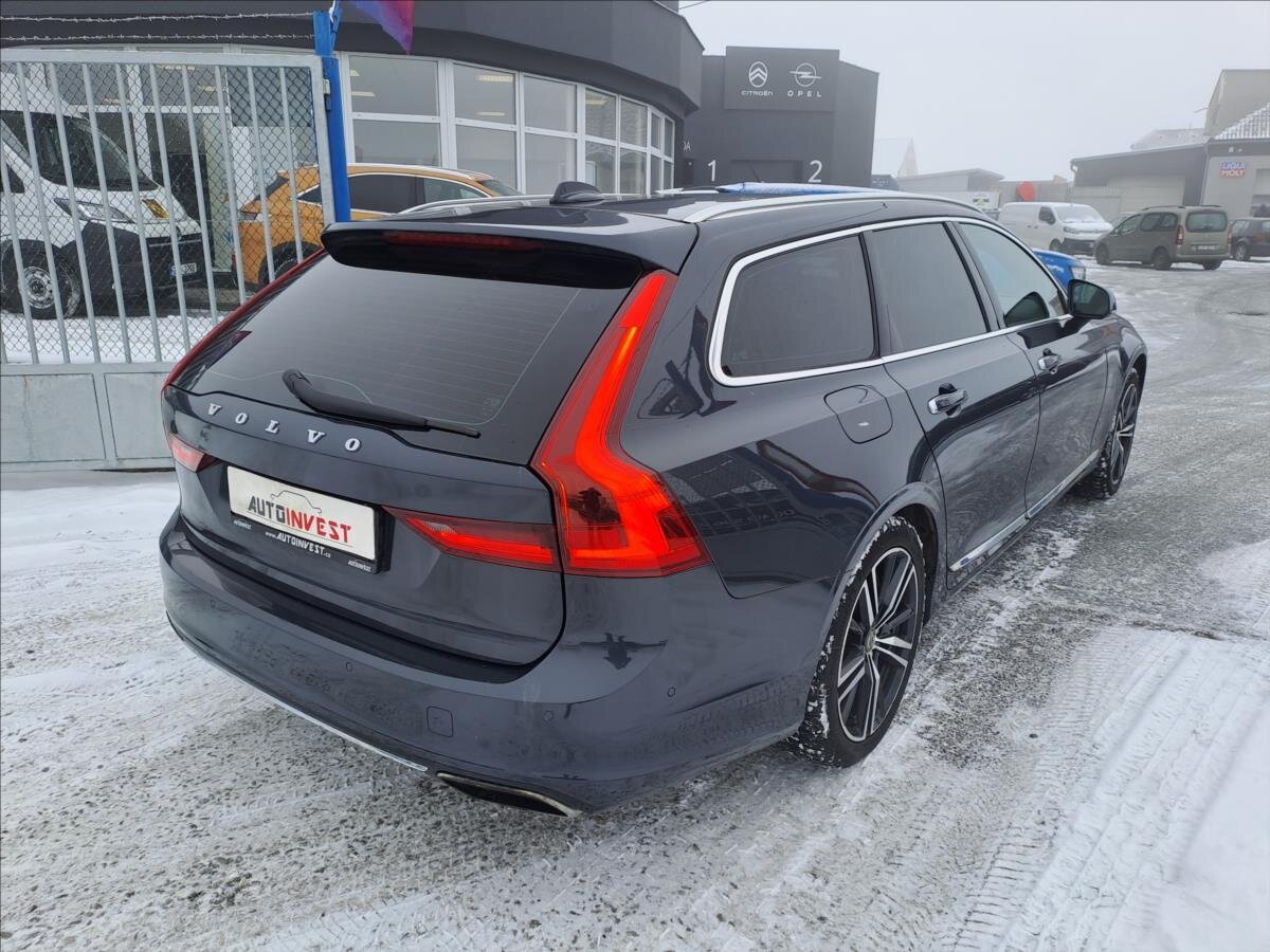 Volvo V90 Kombi 2,0 l 187 kw