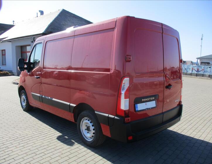 Renault Master 4