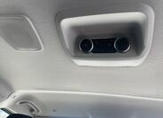 Volkswagen Caravelle 16