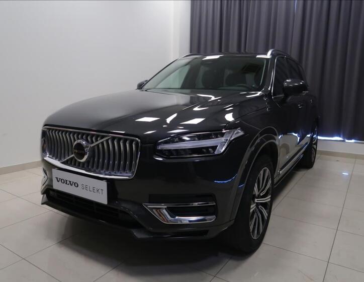Volvo XC90 SUV / Terénní 2,0 l 173 kw