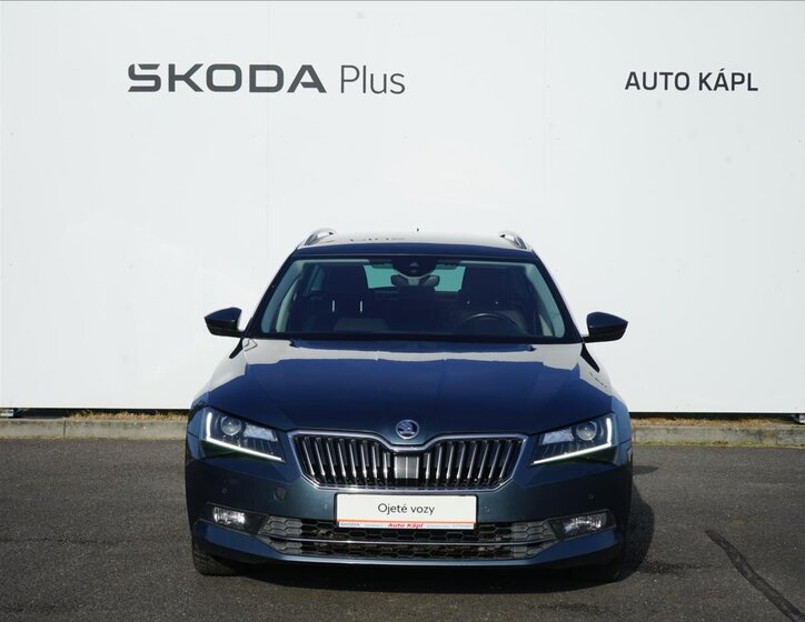 Škoda Superb 3