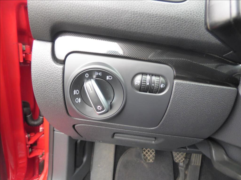 Volkswagen Golf Hatchback 1,4 l 59 kw