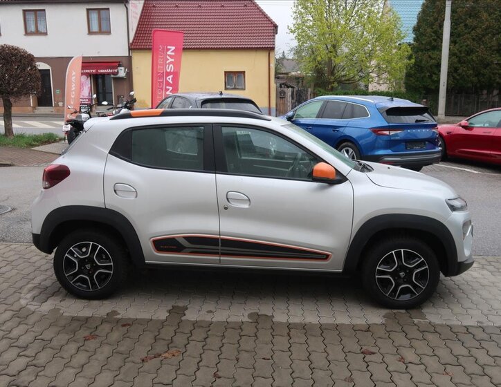 Dacia Spring Hatchback 0,0 33 kw