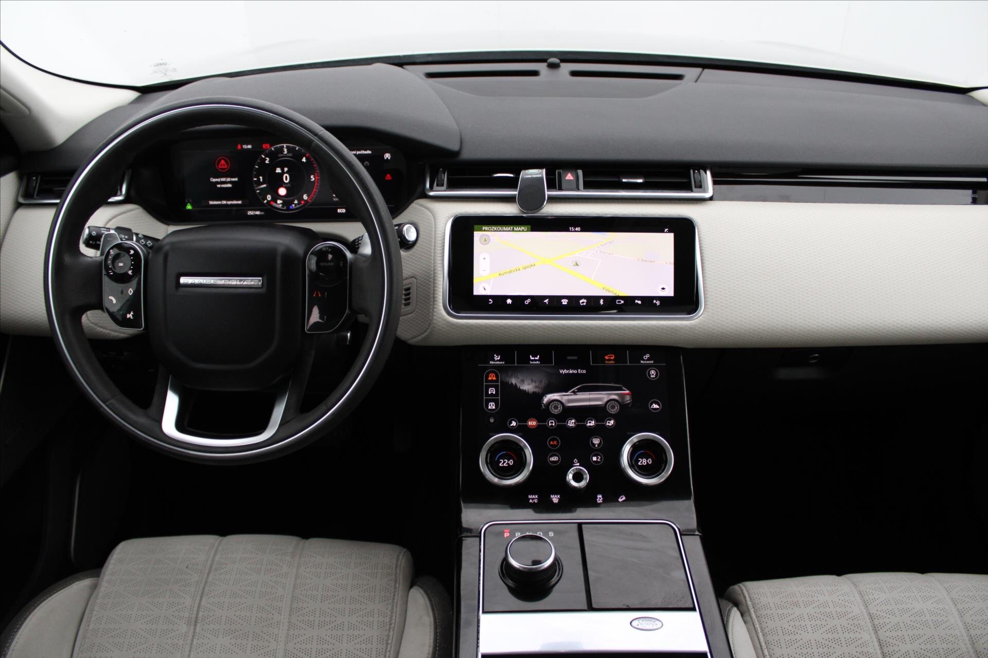 Land Rover Range Rover Velar SUV 3,0 l 221 kw