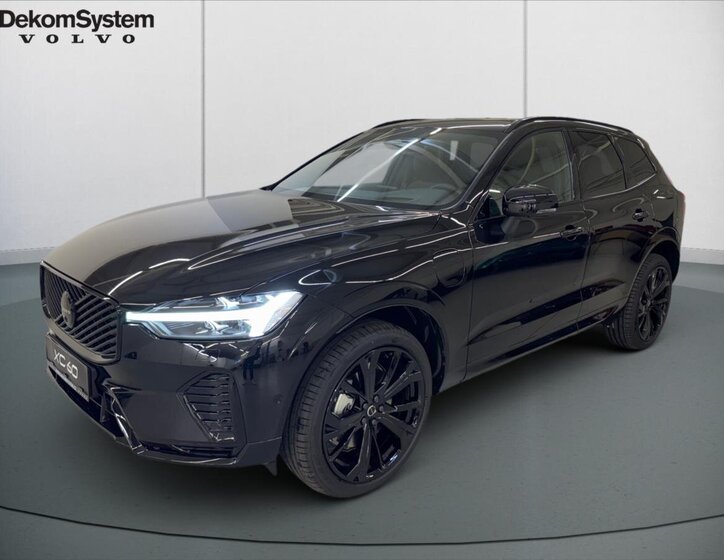 Volvo XC60 SUV / Terénní 2,0 l 228 kw