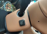 Cadillac Escalade 38