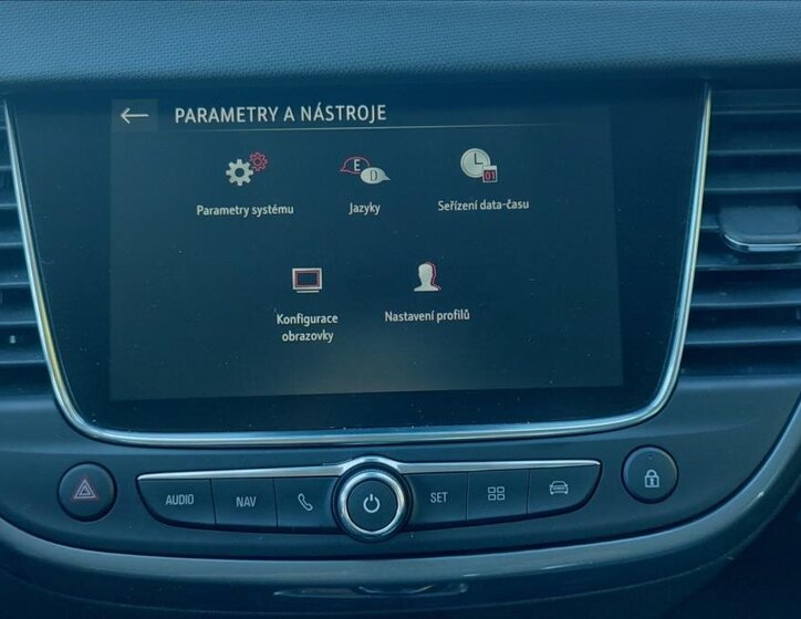 Opel Crossland CUV 1,2 l 96 kw