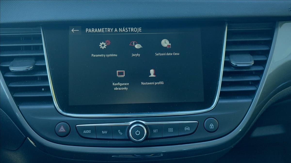 Opel Crossland CUV 1,2 l 96 kw