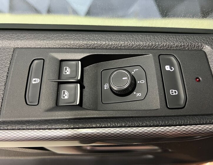 Volkswagen Multivan Ostatní 2,0 l 146 kw