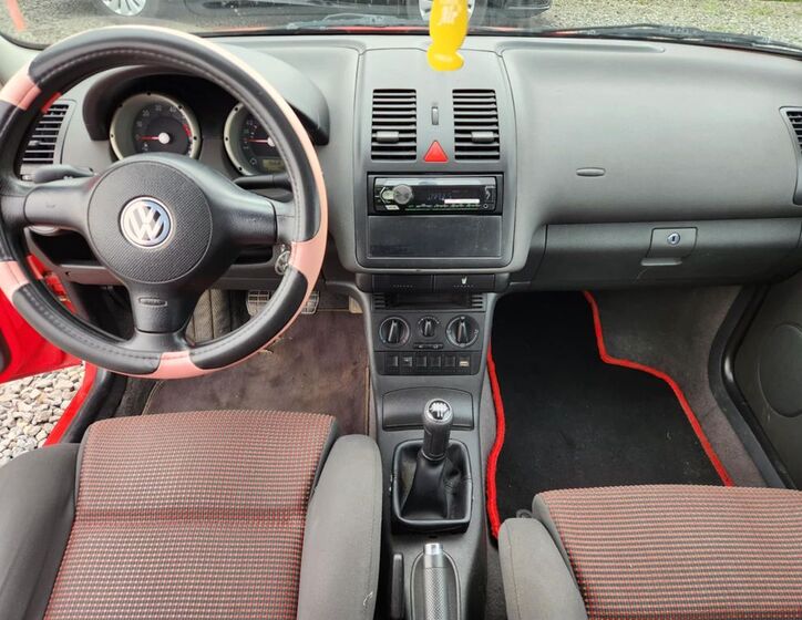 Volkswagen Polo 2