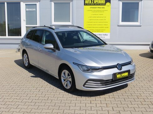 Volkswagen Golf Kombi 1,5 l 96 kw