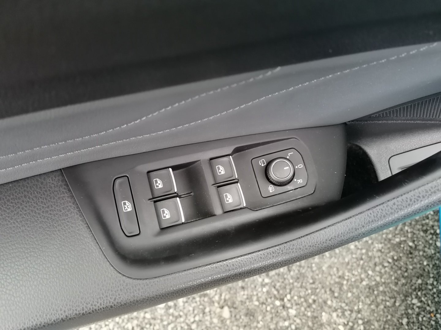 Volkswagen Arteon Sedan / Limuzína 2,0 l 110 kw