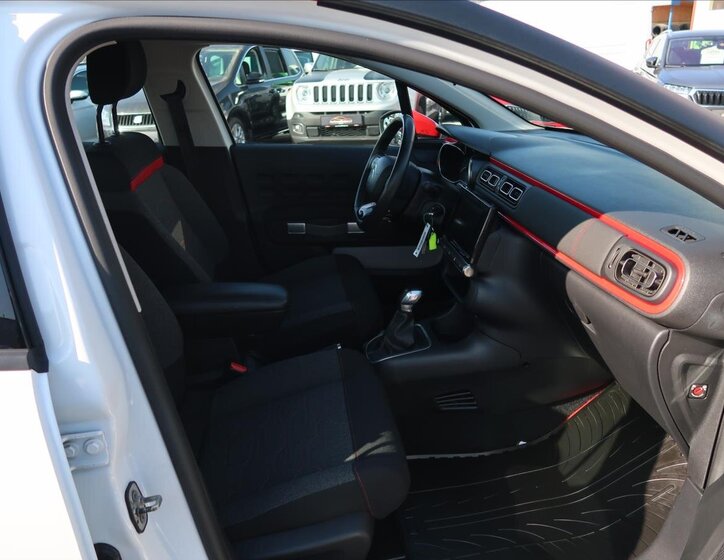 Citroën C3 Hatchback 1,2 l 61 kw