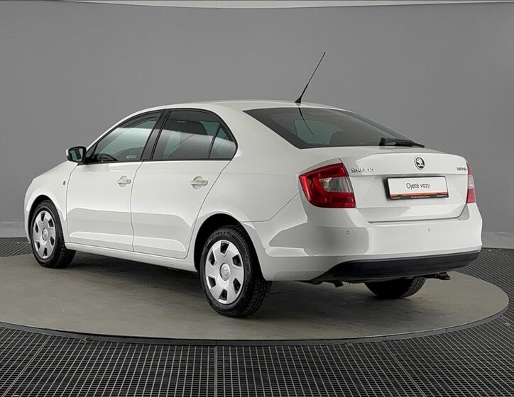 Škoda Rapid Liftback 1,2 l 63 kw