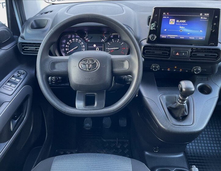 Toyota ProAce City Verso MPV 1,2 l 81 kw