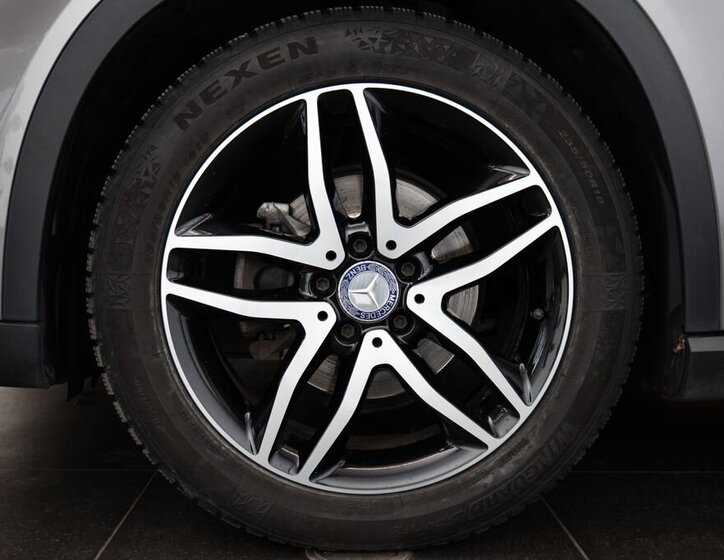 Mercedes-Benz GLA SUV / Terénní 2,1 l 130 kw