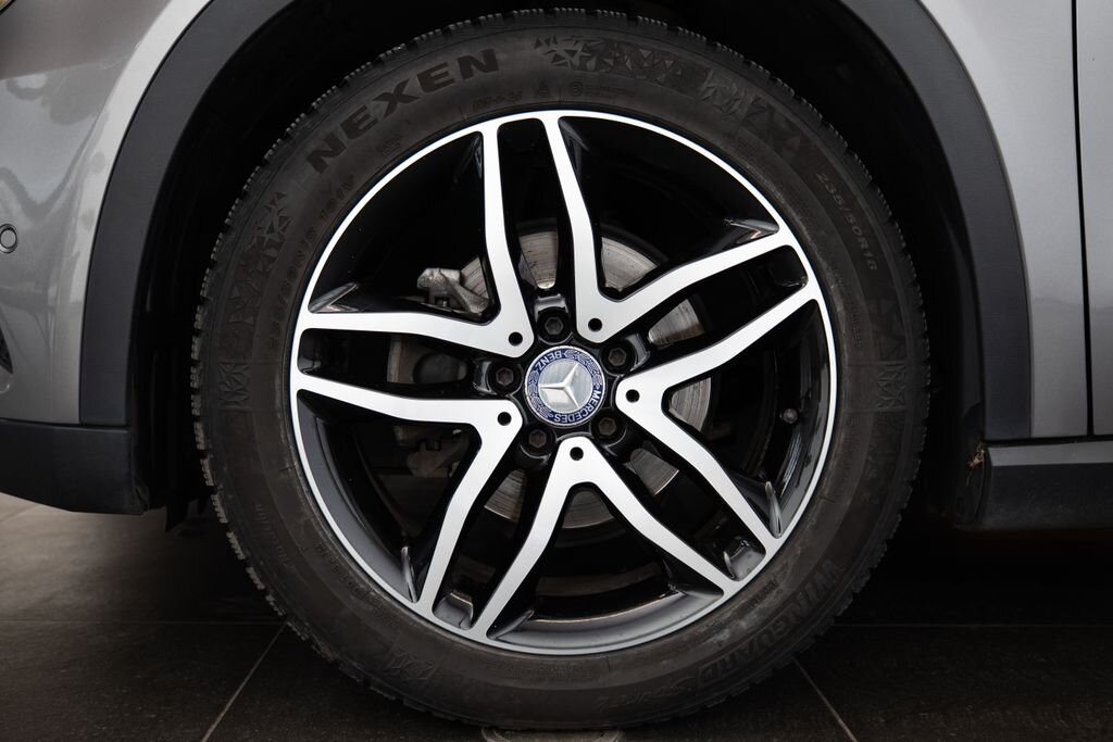 Mercedes-Benz GLA SUV / Terénní 2,1 l 130 kw