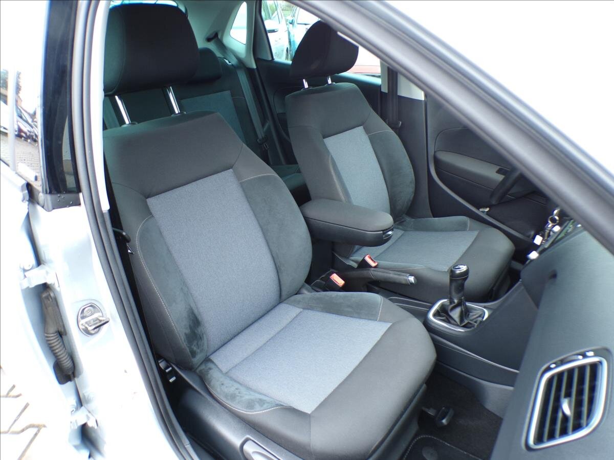 Volkswagen Polo Hatchback 1,2 l 77 kw