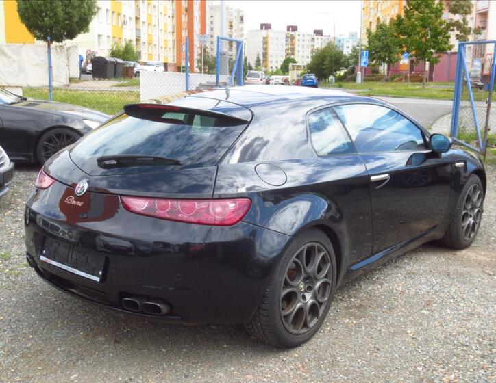 Alfa Romeo Brera 4