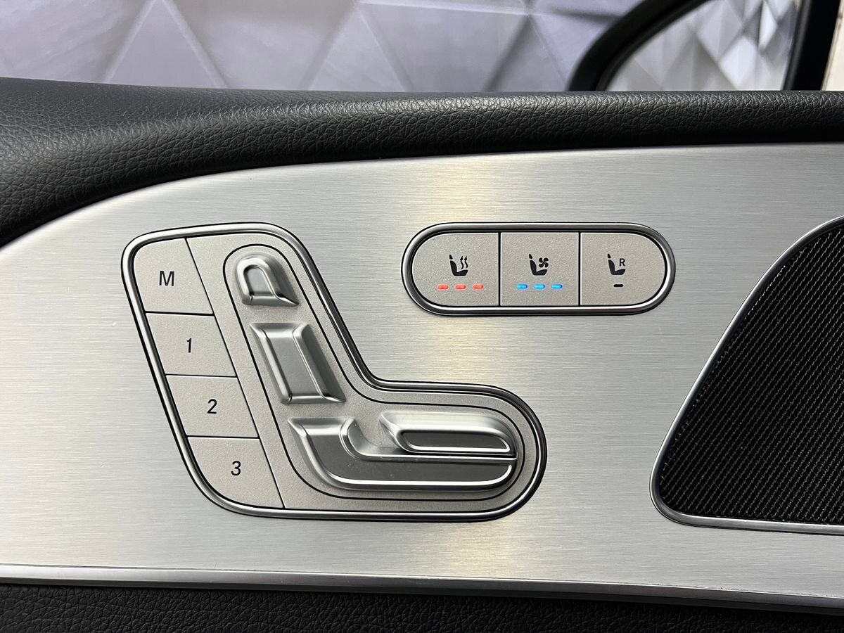 Mercedes-Benz GLE SUV / Terénní 2,0 l 245 kw