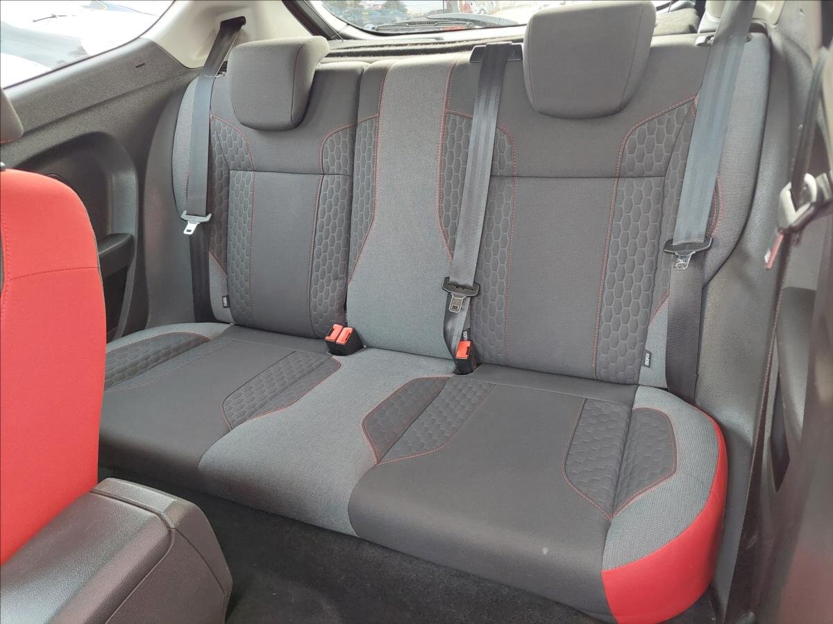 Ford Fiesta Hatchback 999,0 103 kw