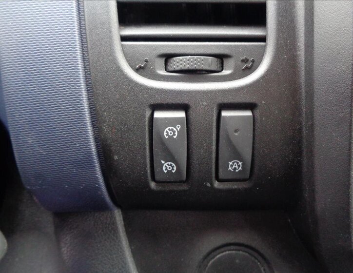 Opel Vivaro Ostatní 1,6 l 70 kw