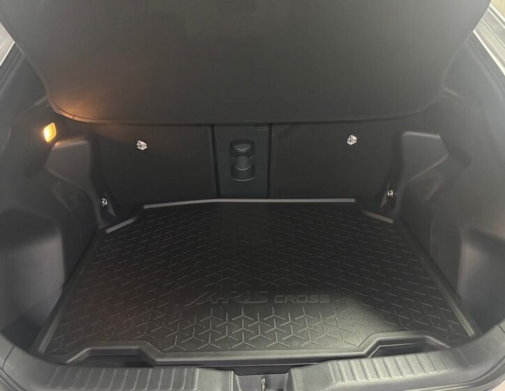 Toyota Yaris Cross 11