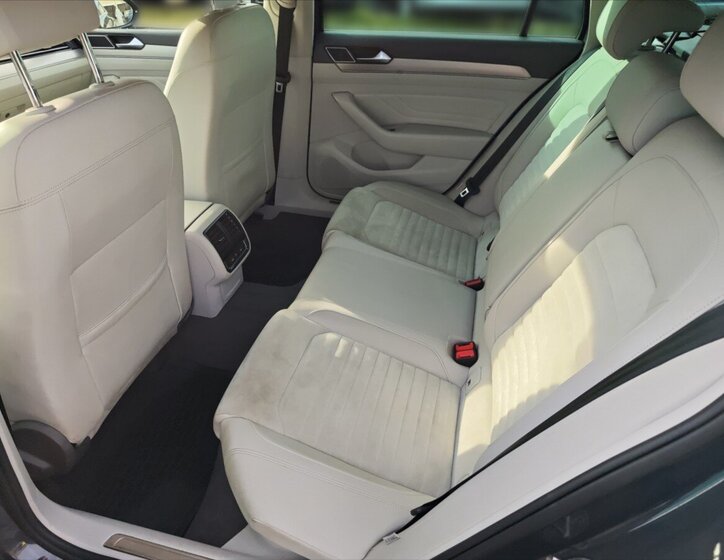 Volkswagen Passat Kombi 2,0 l 110 kw