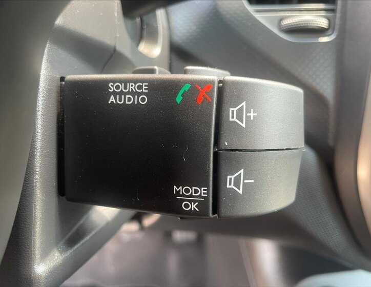 Renault Captur Hatchback 898,0 66 kw