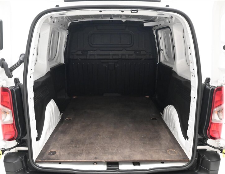 Toyota ProAce Skříň 1,5 l 75 kw