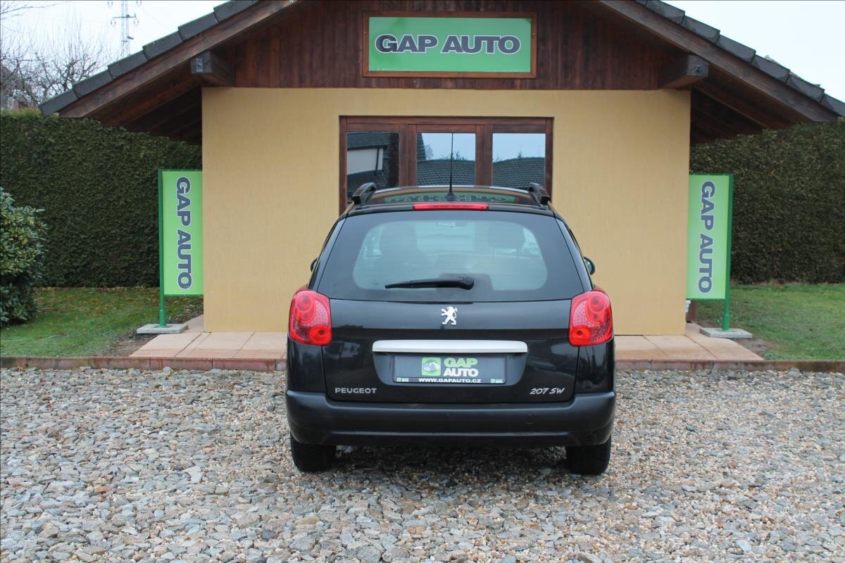 Peugeot 207 Kombi 1,4 l 54 kw