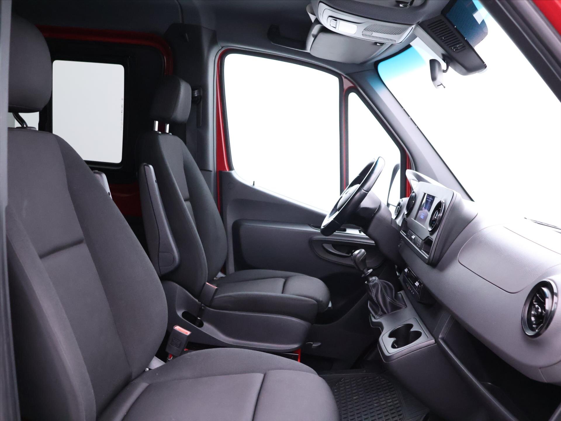 Mercedes-Benz Sprinter Kombi 2,0 l 125 kw