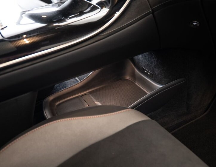 Mercedes-Benz EQE SUV 0,0 215 kw