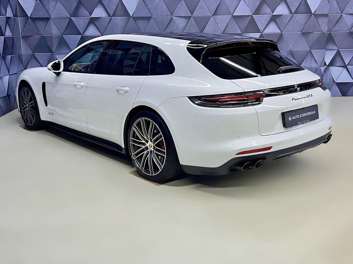 Porsche Panamera Kombi 4,0 l 338 kw