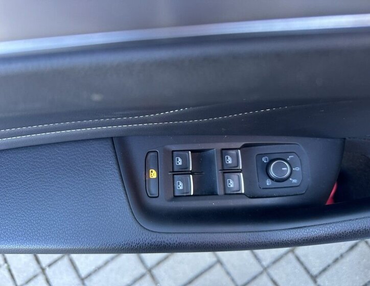 Volkswagen Passat Kombi 2,0 l 110 kw