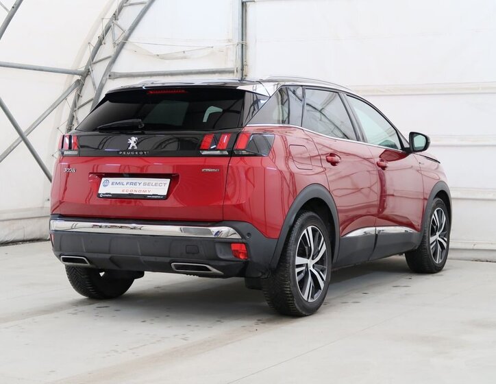 Peugeot 3008 SUV 2,0 l 110 kw