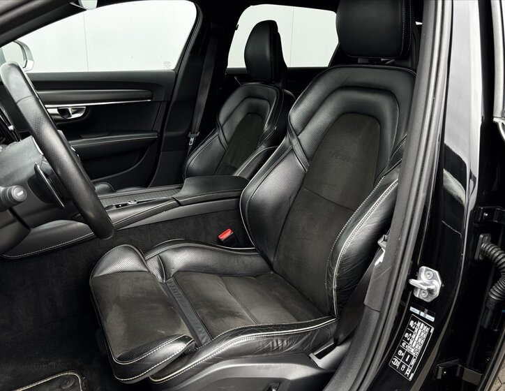 Volvo V90 Kombi 2,0 l 173 kw