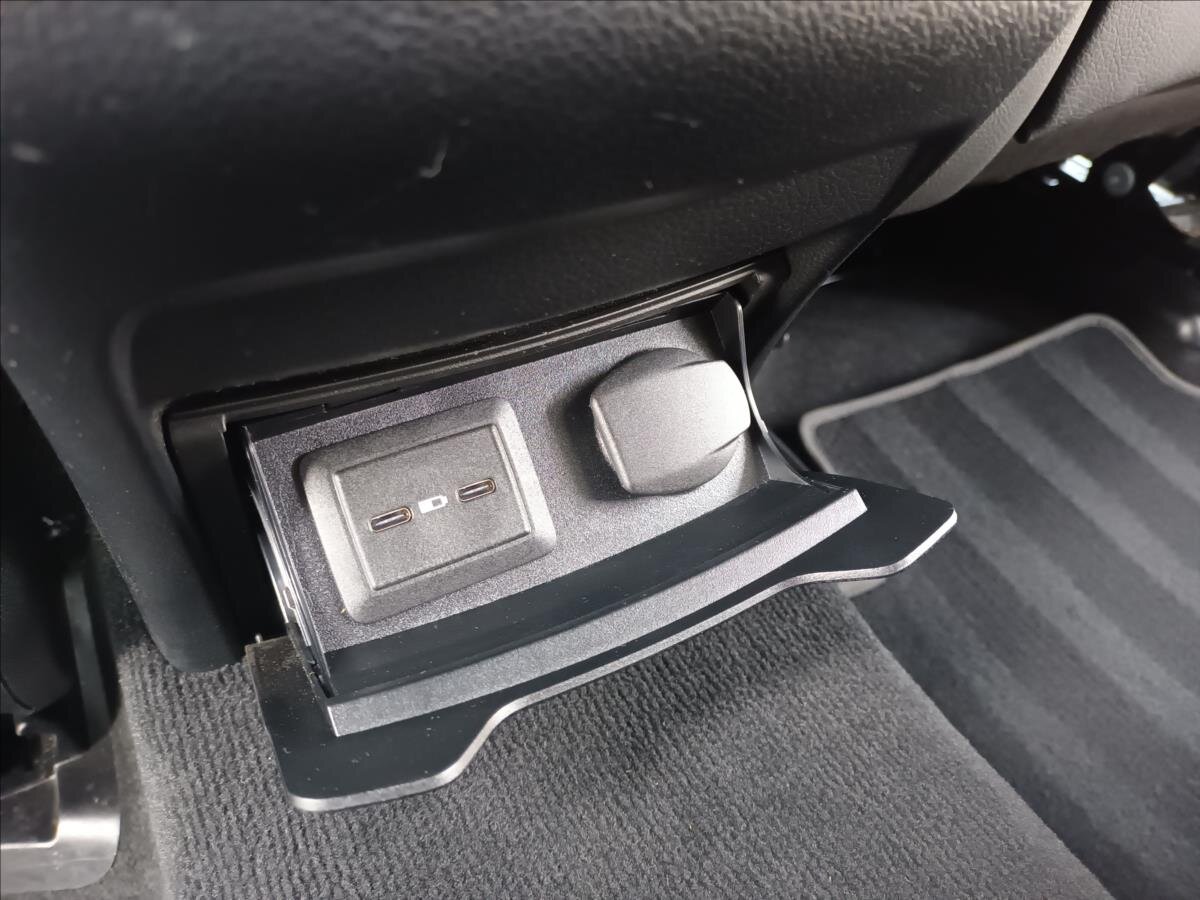 Mercedes-Benz GLC SUV / Terénní 2,0 l 180 kw