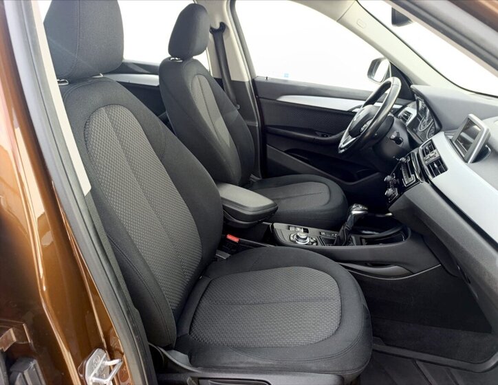 BMW X1 SUV 2,0 l 110 kw