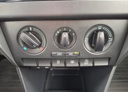 Škoda Rapid Sedan / Limuzína 1,2 l 66 kw