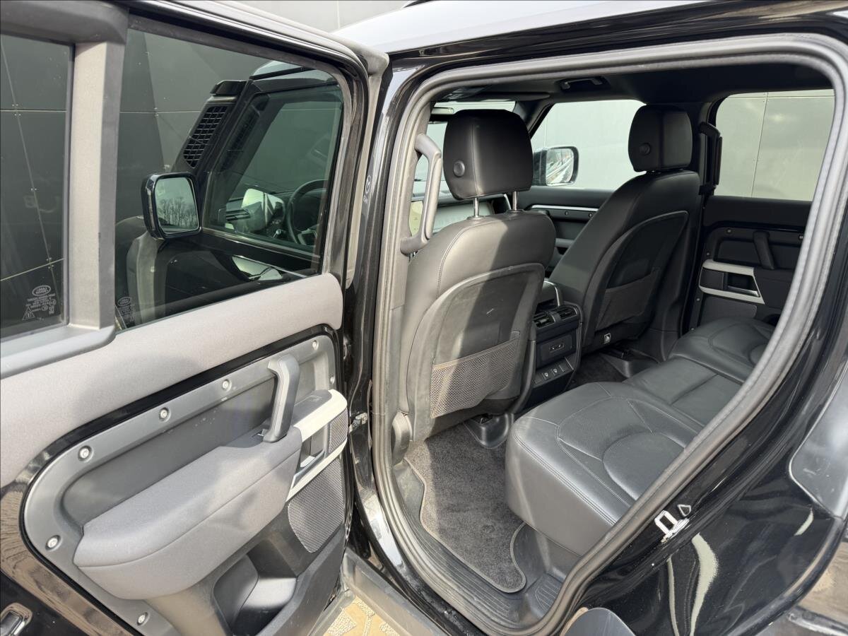 Land Rover Defender SUV / Terénní 3,0 l 221 kw