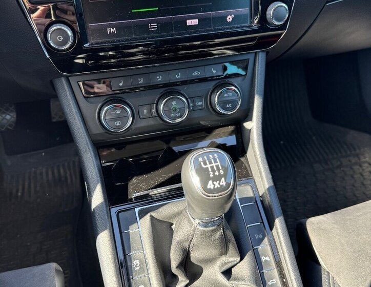 Škoda Superb Kombi 0,0 110 kw